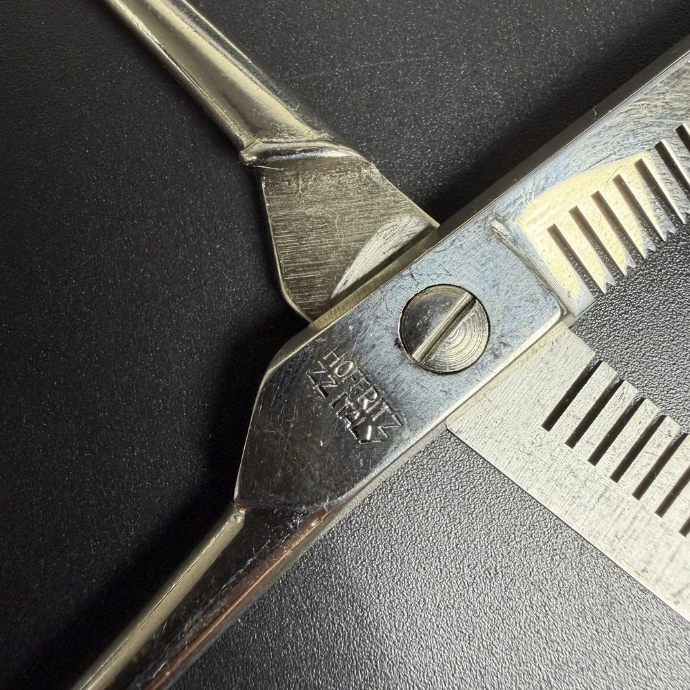 Lot Of 2‎ Vintage Thinning Shears Scissors Made in Italy And Japan Hofritz